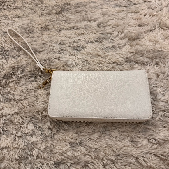Tory Burch white wallet - Picture 2 of 3